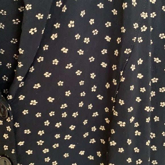 Forever 21 Mini Floral Button Down Dress, Size Med - Picture 4 of 9